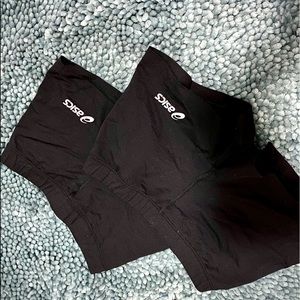 Black ASIC athletic shorts set of 2
